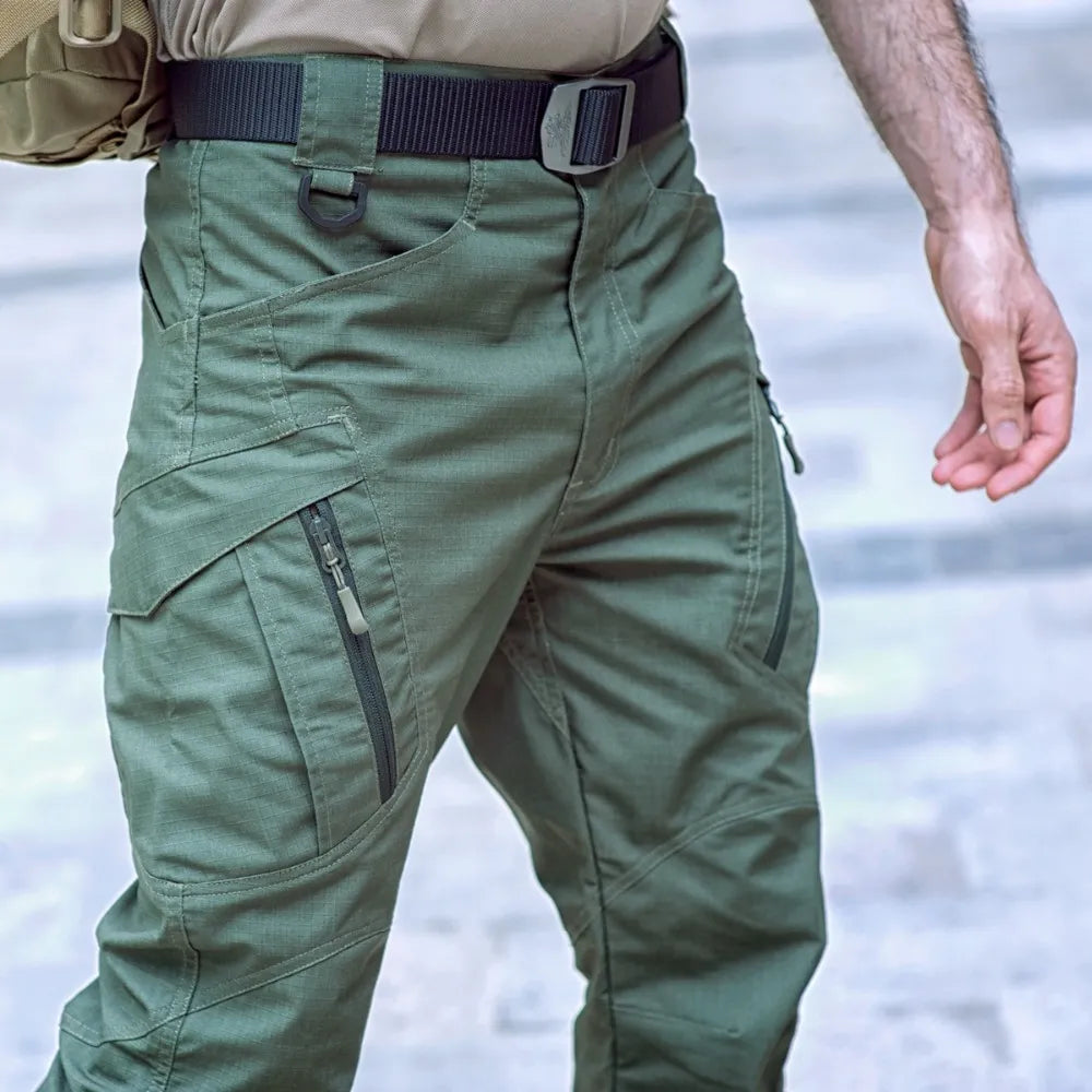 Calça Tática Bravus® Ultra Resistente e Impermeável